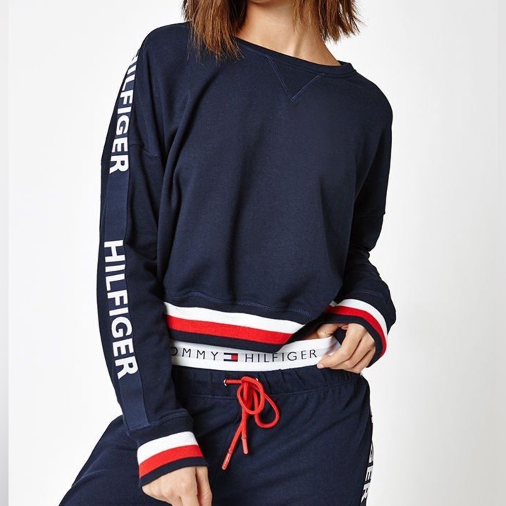 Tommy Hilfiger Navy Logo Sweatshirt – Red White Stripe Trim